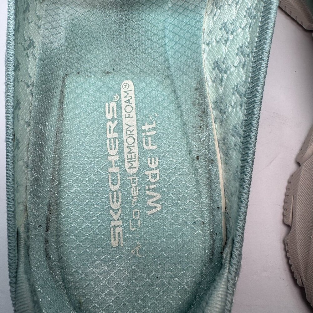 8.5 Wide Fit Skechers Women's Easy Going Rhinestone Knit Mules Glitz Strut Sage - Picture 16 of 16